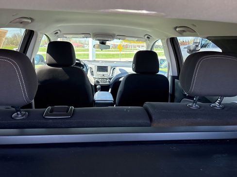 Certified 2022 Chevrolet Equinox LT w/ Driver Convenience Package AWD/4WD image 11