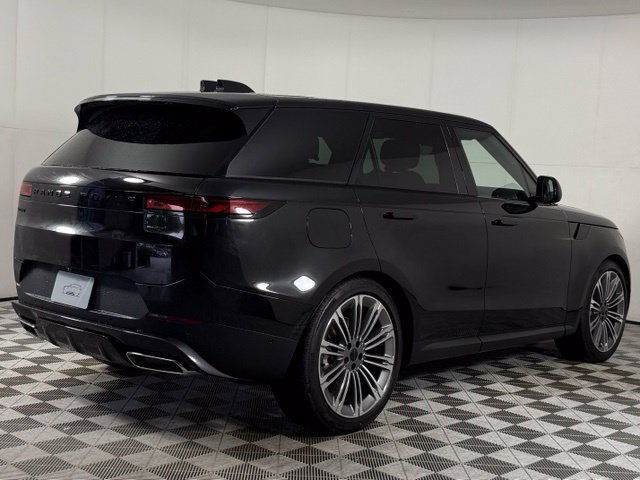 New 2027 Land Rover Range Rover Sport SE AWD/4WD image 8