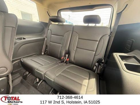 Used 2022 GMC Acadia Denali w/ LPO, Floor Liner Package AWD/4WD image 12