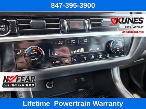 Used 2025 Nissan Pathfinder SV FWD image 49