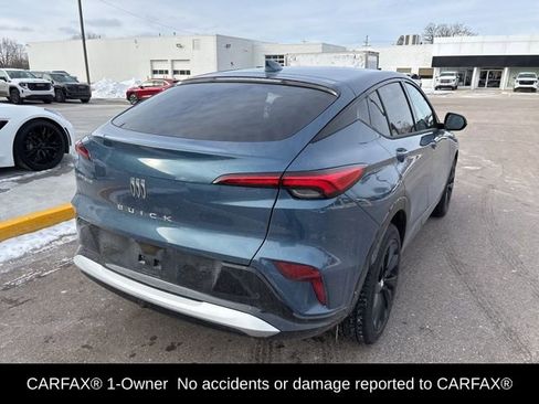 Used 2025 Buick Envista Sport Touring w/ Experience Buick Package image 6