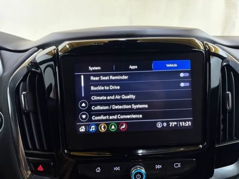 Used 2023 Chevrolet Traverse RS AWD/4WD image 81