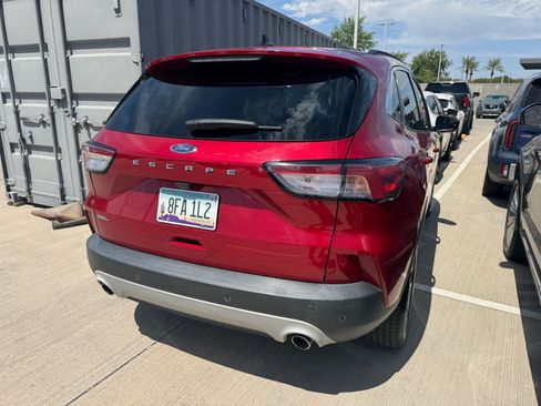 Used 2021 Ford Escape SEL FWD image 4