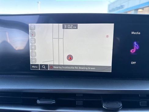 Used 2025 Kia Telluride S image 24