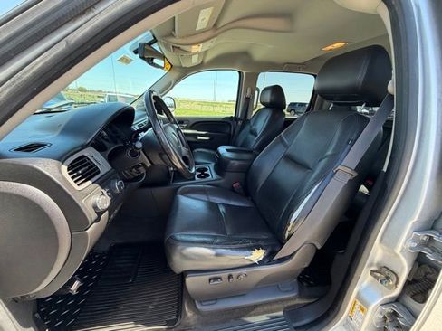 Used 2013 Chevrolet Silverado 1500 LTZ w/ LTZ Plus Package AWD/4WD image 13