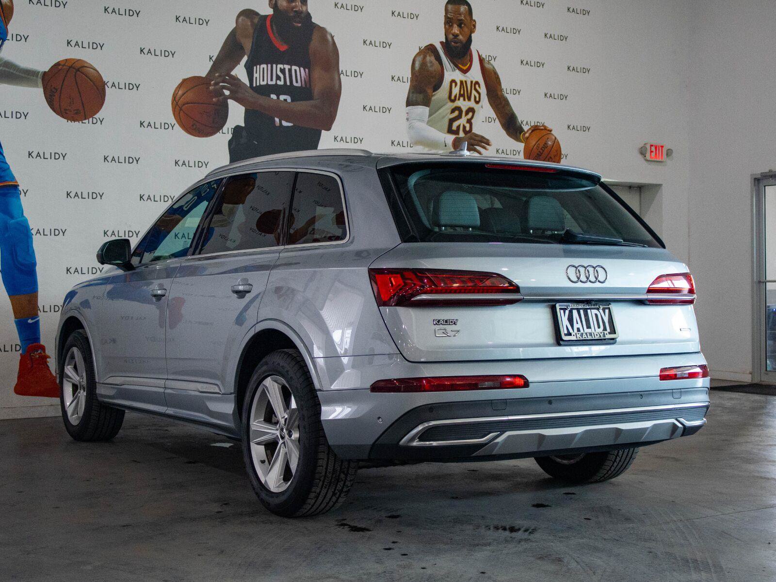 Used 2024 Audi Q7 2.0T Premium Plus AWD/4WD image 23
