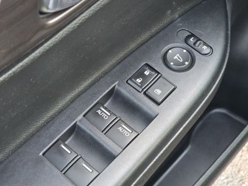 Certified 2017 Honda Accord EX-L image 26