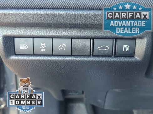 Used 2025 Toyota Camry LE image 11