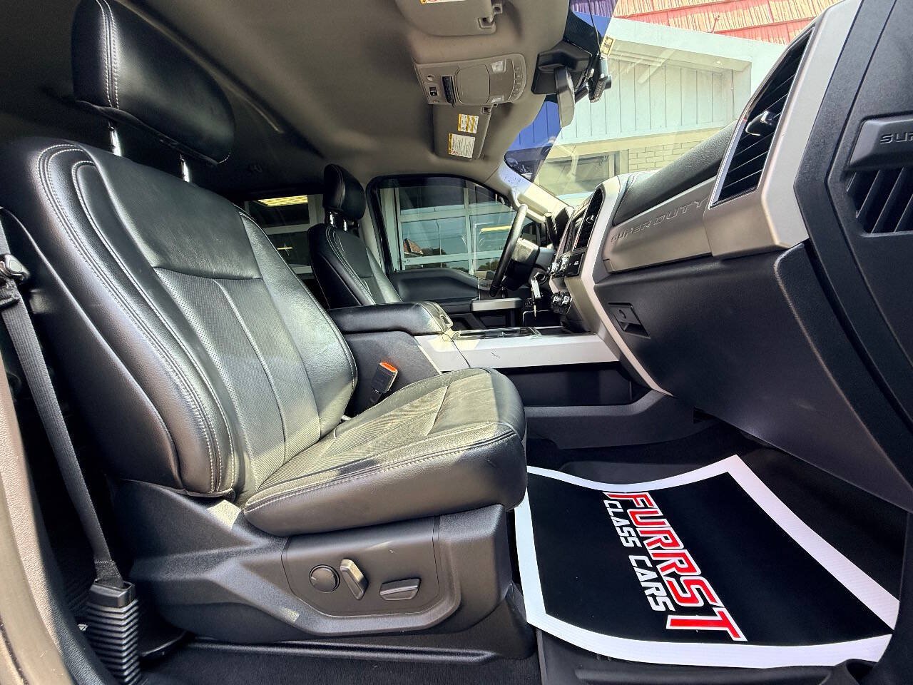 Used 2020 Ford F250 Lariat w/ Lariat Value Package AWD/4WD image 41