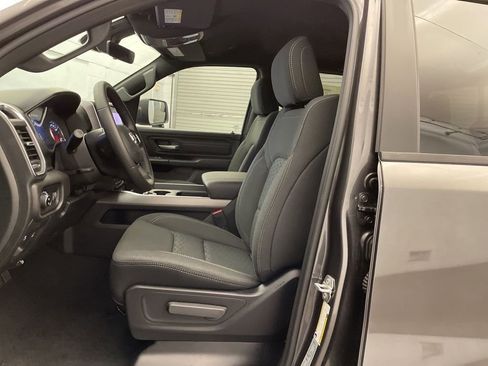 New 2026 RAM 1500 Express image 15