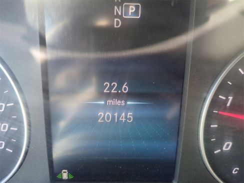 Used 2024 Mercedes-Benz Sprinter 2500 image 30