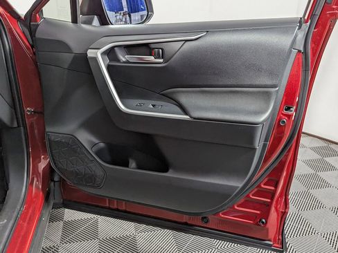 Certified 2025 Toyota RAV4 XLE image 29
