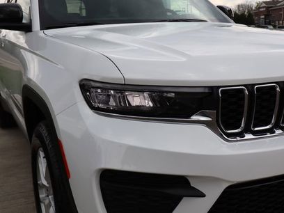 New 2026 Jeep Grand Cherokee Laredo