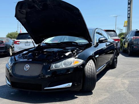 Used 2015 Jaguar XF Portfolio RWD image 9