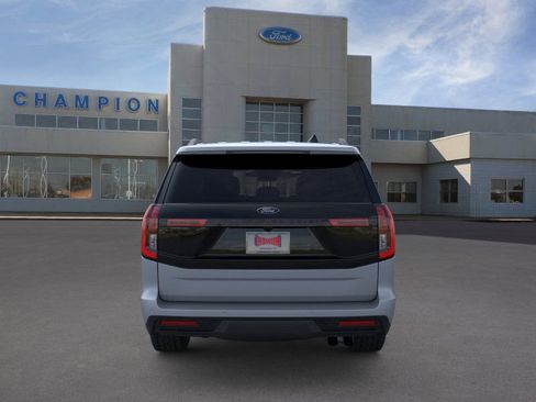 New 2026 Ford Expedition Tremor image 5