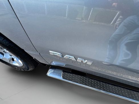 Used 2019 RAM 1500 Big Horn RWD image 36