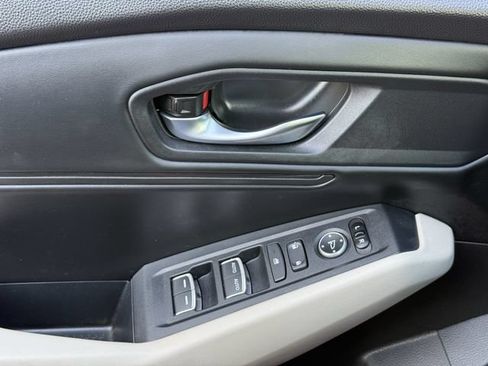 Used 2024 Honda Accord EX image 22
