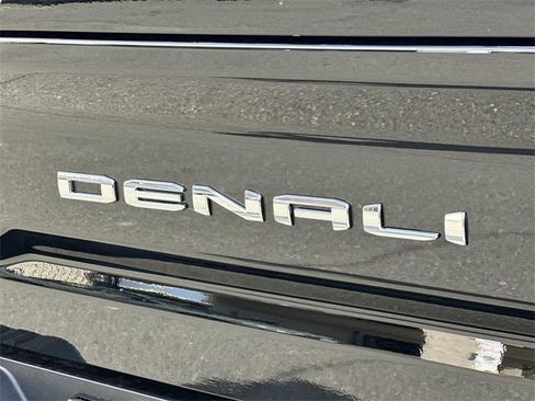 New 2026 GMC Sierra 2500 Denali w/ Denali Reserve Package image 29
