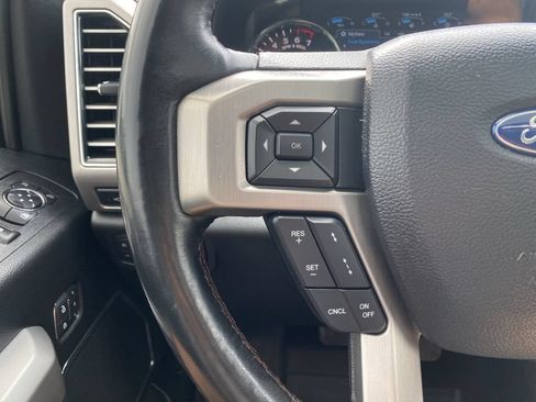 Used 2018 Ford F150 Platinum w/ Equipment Group 701A Luxury AWD/4WD image 20