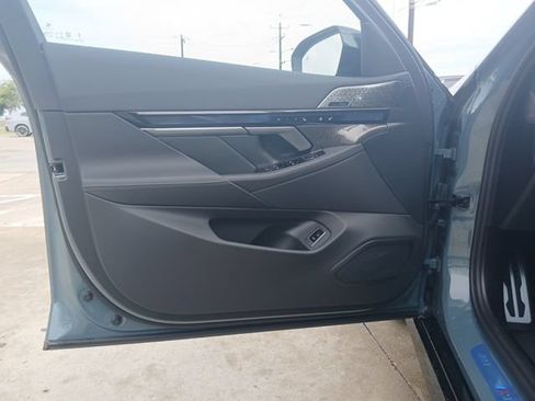 New 2026 BMW i5 M60 w/ Premium Package AWD/4WD image 20
