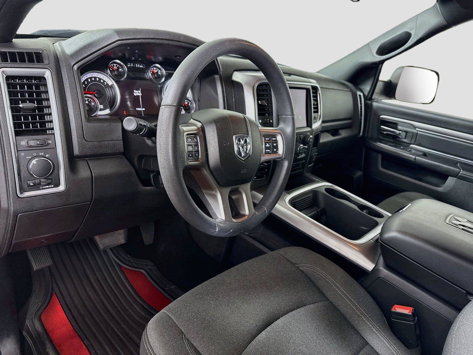 Used 2023 RAM 1500 Warlock w/ Trailer Tow Group AWD/4WD image 3