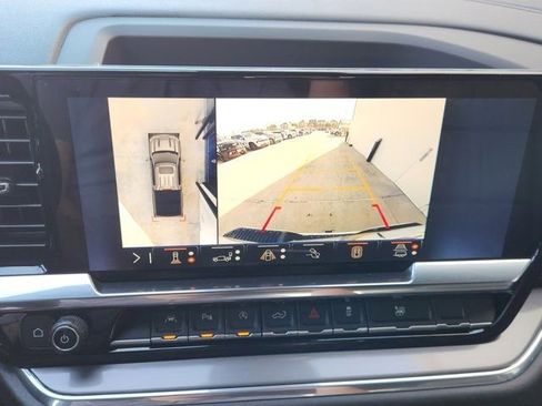 Used 2024 Chevrolet Silverado 1500 High Country image 6