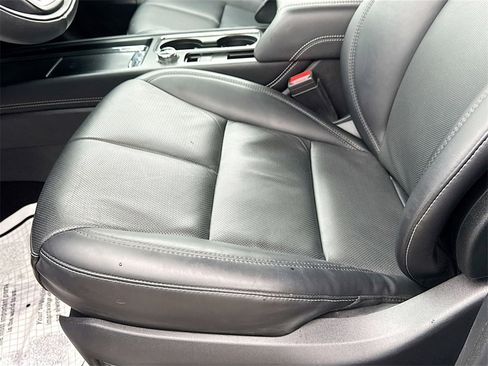 Used 2024 Lincoln Corsair Reserve image 21