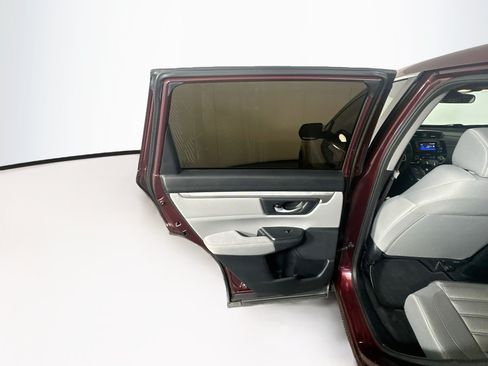 Used 2019 Honda CR-V LX image 24