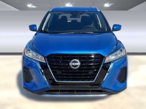 Used 2024 Nissan Kicks SV image 6