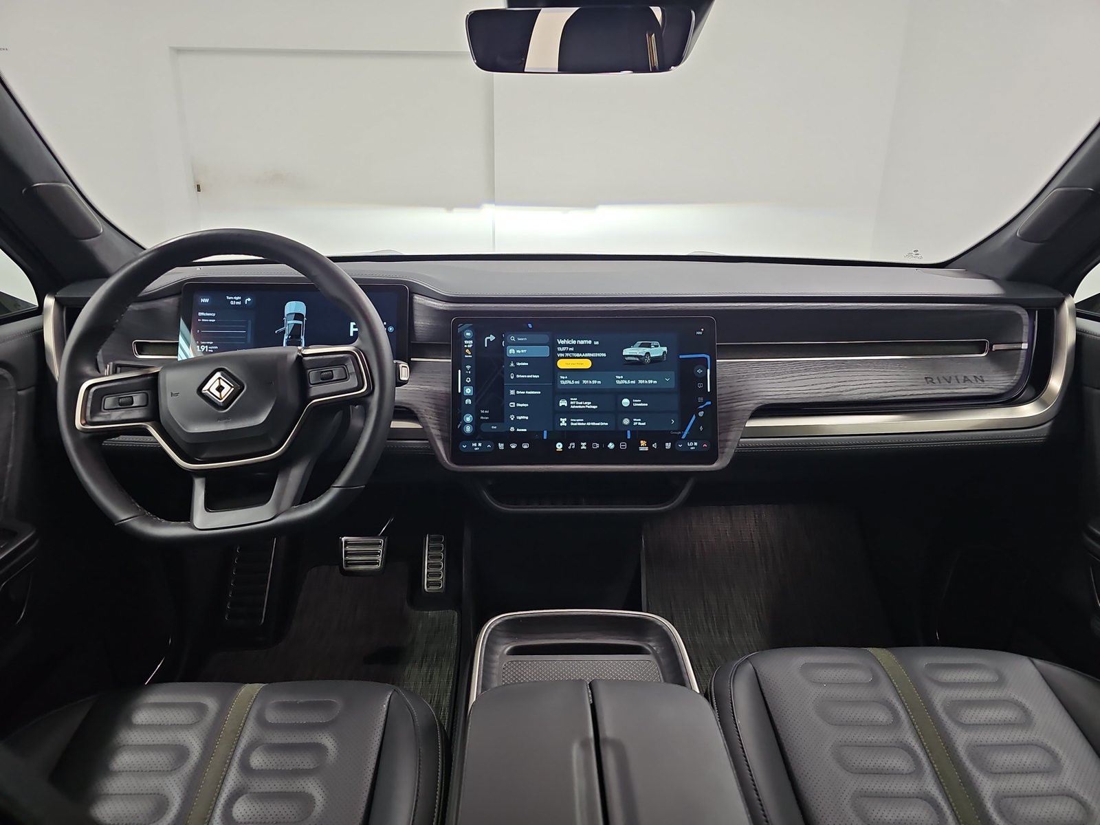 Used 2024 Rivian R1T Adventure Dual AWD/4WD image 25