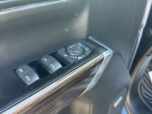 Used 2020 Chevrolet Silverado 1500 LT Trail Boss AWD/4WD image 21