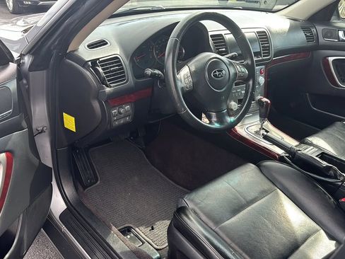 Used 2009 Subaru Outback 2.5i Limited image 13