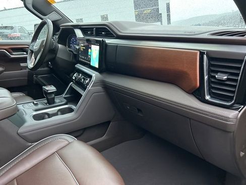 Used 2023 GMC Sierra 1500 Denali image 9
