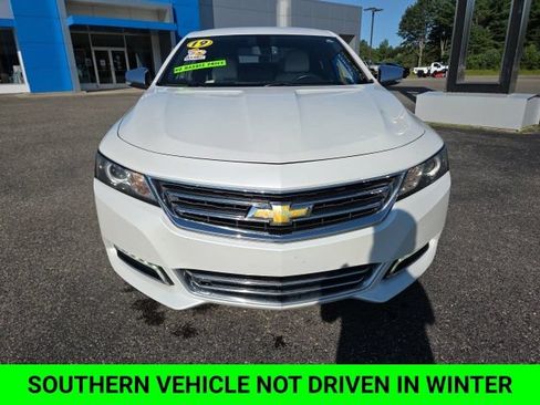 Used 2019 Chevrolet Impala Premier w/ Premier Convenience Package FWD image 3