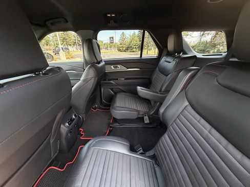 Used 2026 Ford Explorer ST-Line AWD/4WD image 22