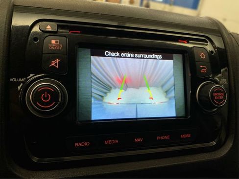 Used 2014 RAM ProMaster 2500 w/ Interior Convenience Group image 26