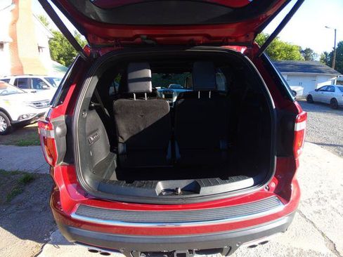 Used 2018 Ford Explorer Platinum AWD/4WD image 15