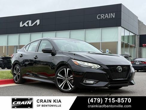 Used 2022 Nissan Sentra SR FWD image 1