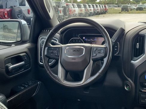 Used 2019 GMC Sierra 1500 Denali w/ Denali Ultimate Package AWD/4WD image 13