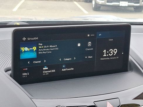 Used 2023 Acura RDX SH-AWD image 14