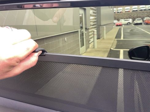 Used 2025 Nissan Rogue SL w/ Tech Package image 22