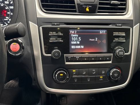 Used 2016 Nissan Altima 2.5 SR FWD image 19