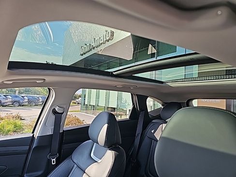 New 2026 Hyundai Tucson Limited image 35