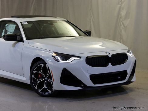 Used 2025 BMW M240i xDrive Coupe w/ Premium Package image 2
