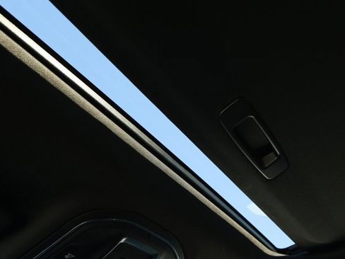 New 2025 Jeep Grand Cherokee Laredo X image 21