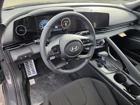 New 2026 Hyundai Elantra Sport image 24