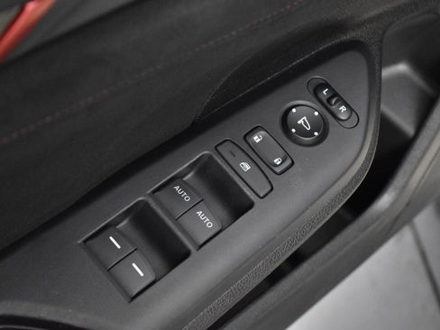 Used 2021 Honda Civic Type R image 10