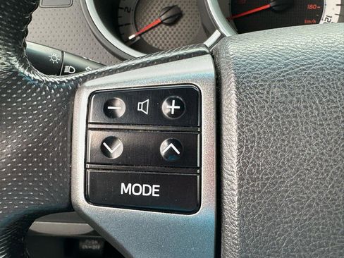 Used 2012 Toyota Tacoma 4x4 Double Cab w/ SR5 Pkg image 18