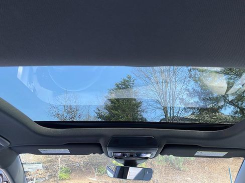 Used 2023 Volkswagen GTI Autobahn image 15