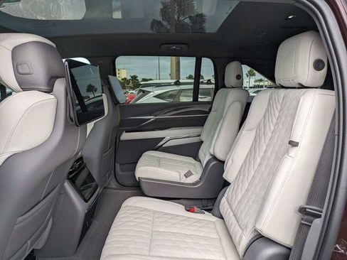 New 2025 Cadillac Escalade IQ Luxury 1 w/ Smart Trailering package AWD/4WD image 14